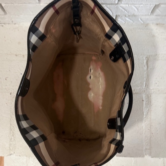 Burberry Beige and Black Checkered Tote - Picture 6 of 11